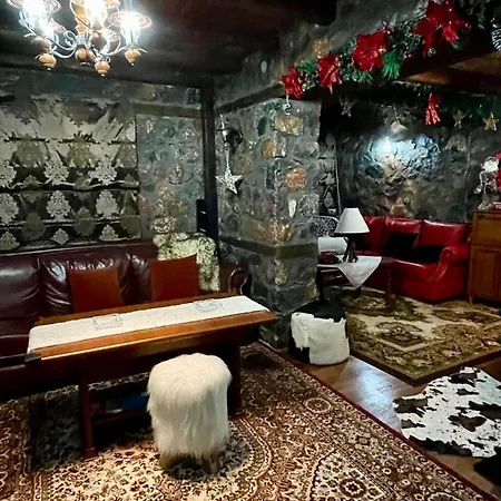 Luxury By Makhome