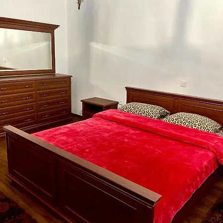 Luxury By Makhome 木屋 *